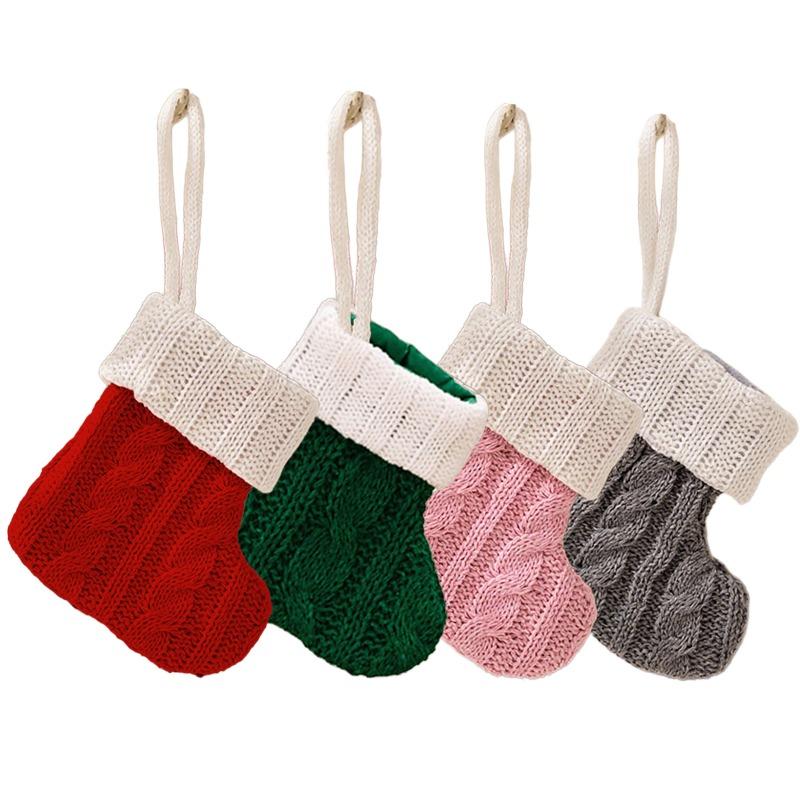 1PCS Cartoon Stripe Knitted Christmas Stocking Utensil Cover Classic Ornament Gift Holders Bag Happy New Year 2026
