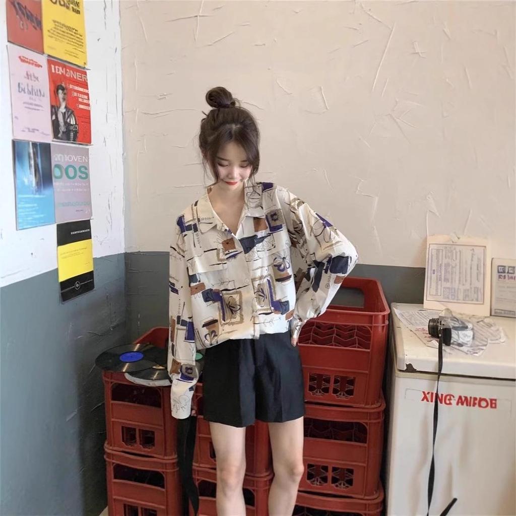 Hong Kong-Style Floral Chiffon Shirt for Women - Long Sleeve, Loose Fit, Versatile Outerwear for Spring and Autumn