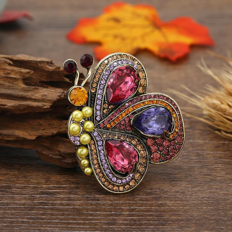 

Vintage Crystal Butterfly Brooches Pins Badges For Women Lady Retro Rhinestone Insect Luxury Brooch Pin Accessories