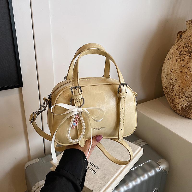 Premium sense small bag women's 2025 new spring and summer versatile oblique span bag handbag pillow bag small square bag