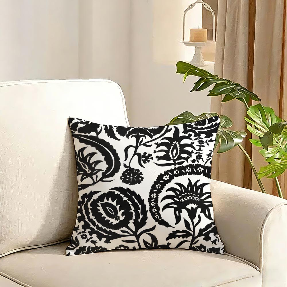 Black and White Pattern Cushion Cover Reversible Plush Pillow Cover Soft Fluffy Home Decor for Sofa Bedroom