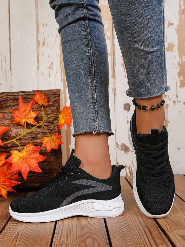 Spring Flying Woven Mesh Breathable Soft Sole Lightweight Non-slip Mother Shoes