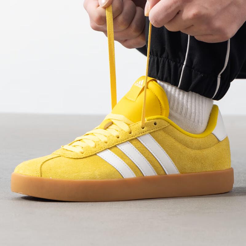 Adidas JP8570 Unisex All-Season Tennis & Casual Shoes EU 38