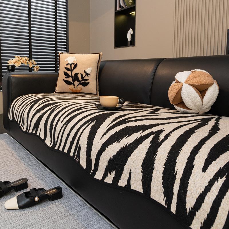 

Подушка для кожаного дивана Chenier, легкая роскошь, высокое качество, всесезонный универсальный чехол для дивана, новинка 2025 года, чехол на сиденье, прямой чехол 90*70cm