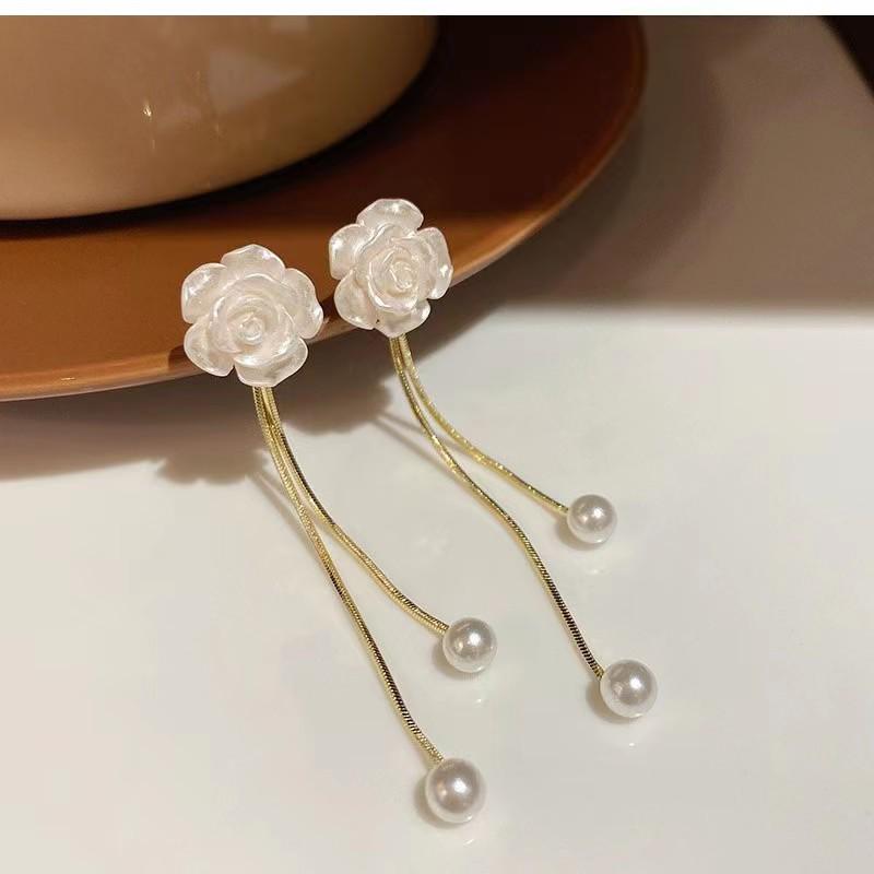 Niche Design S925 Silver White Camellia Pearl Tassel Earrings for Women - Elegant High-End Studs
