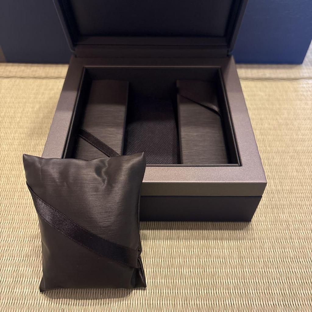 [USED] Grand Seiko watch box (with outer box)