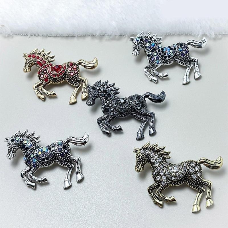 Enamel Horse Shape Brooch with Sparkling Rhinestones Details Versatile Zinc Alloy Pin Jewelry for Gift Giving