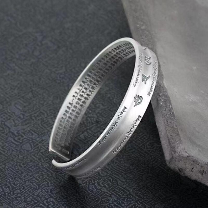 Engraved Cuff Bracelet Vintage Silver-Tone Alloy Wrist Bangle with Open Slip-On Design for Everyday Outfits and Casual Simple Gifting