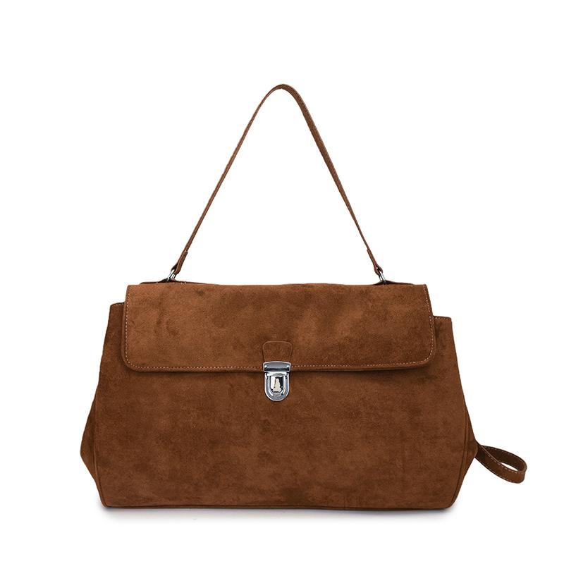 

This Crossbody Bag Is A Fashionable and Retro Single-shoulder Bag for Women, Exuding A Sense of Sophistication and Simplicity коричневий