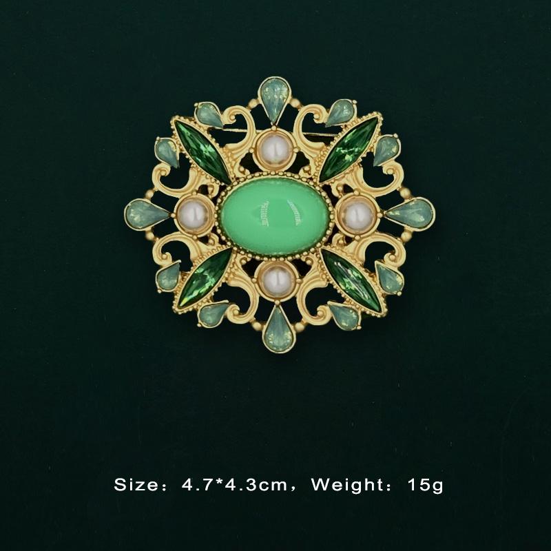 Baroque Vintage Gold Color Crystal Pearls Pin Brooches Gem Hollow Geometric Rectangle Brooch Collar for Women Jewelry
