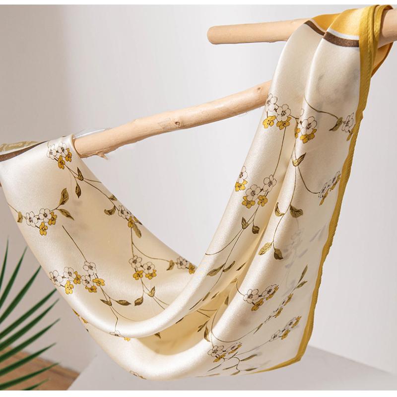 53*53CM 100% morušový hedvábný čtvercový šátek Olejomalba Luxusní šátky Šátek na opalování Šátek Nákrčník Dárek