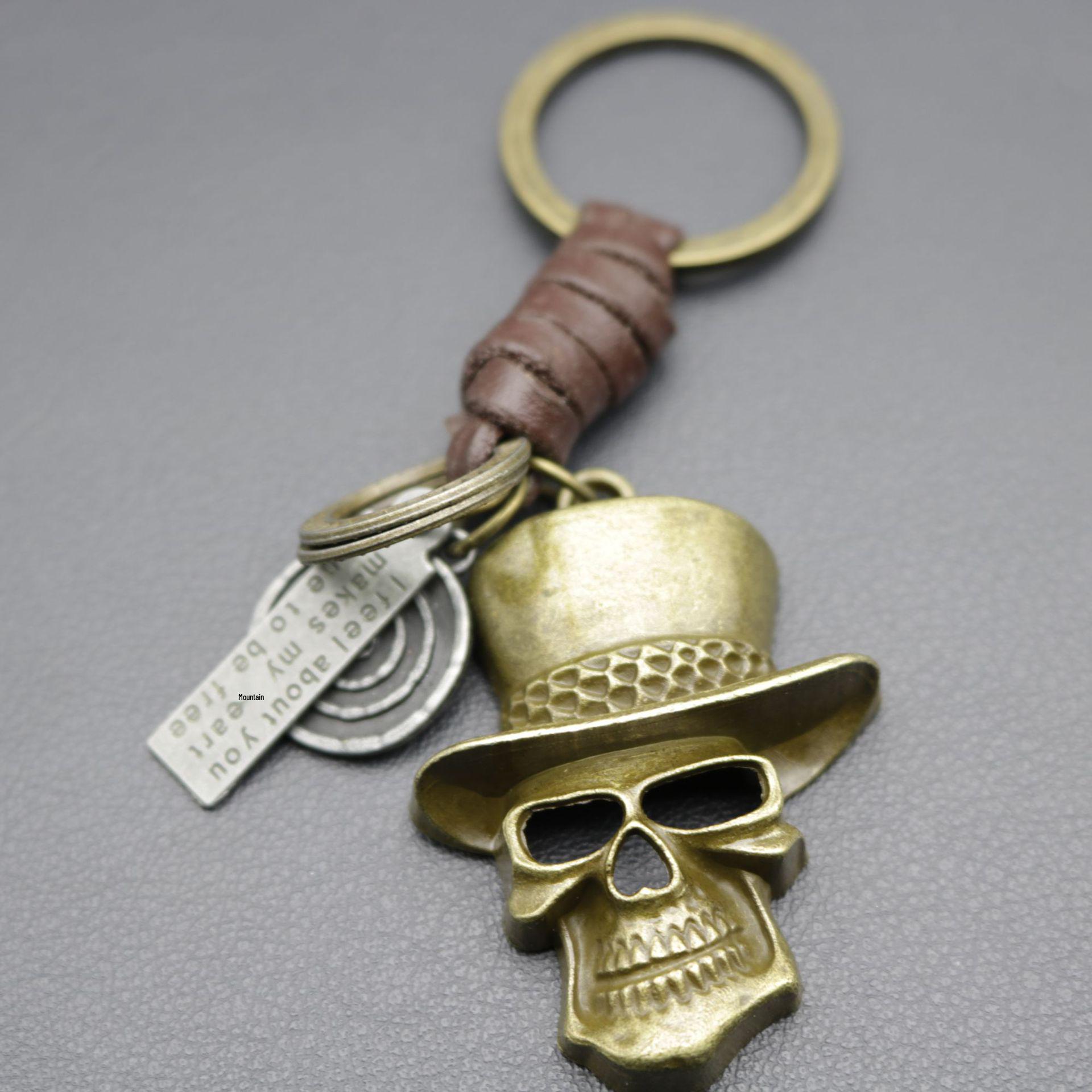 Retro Bronze Skull Hat Pendant Keychain