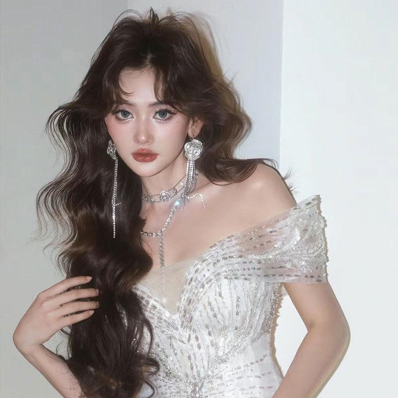 French high-end sparkling diamond rose necklace, niche temperament, socialite full diamond collarbone chain