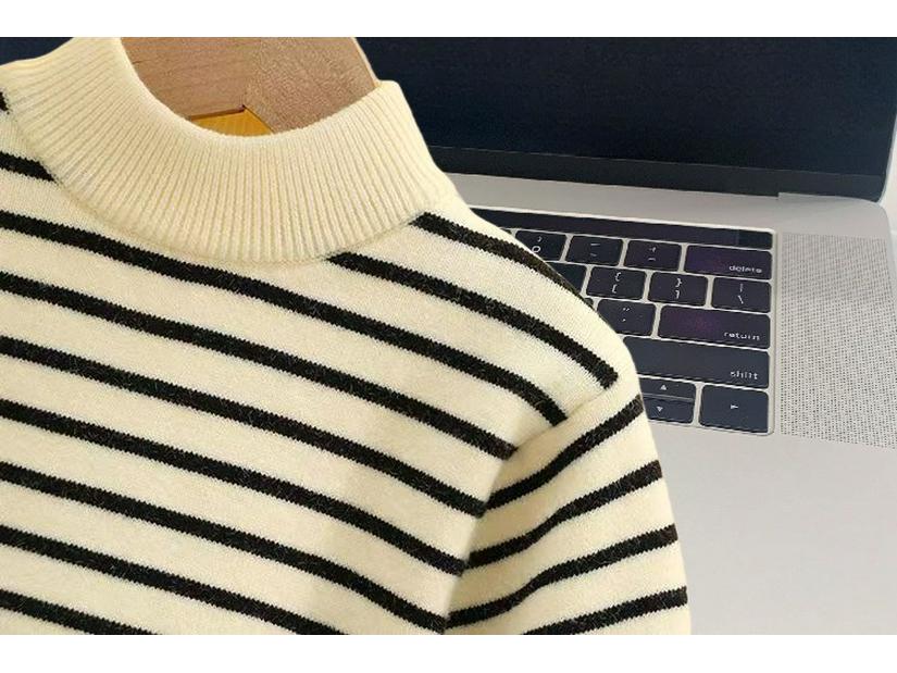 Kids' Thick Plush Knit Sweater - New Winter Round Neck Warm Layer