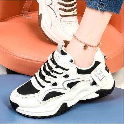 2024 Automne Nouveaux Baskets Femme Mode Cuir Lacets Épais Designer Chaussures Antidérapantes Décontractées Couple Marche Respirantes Zapatillas