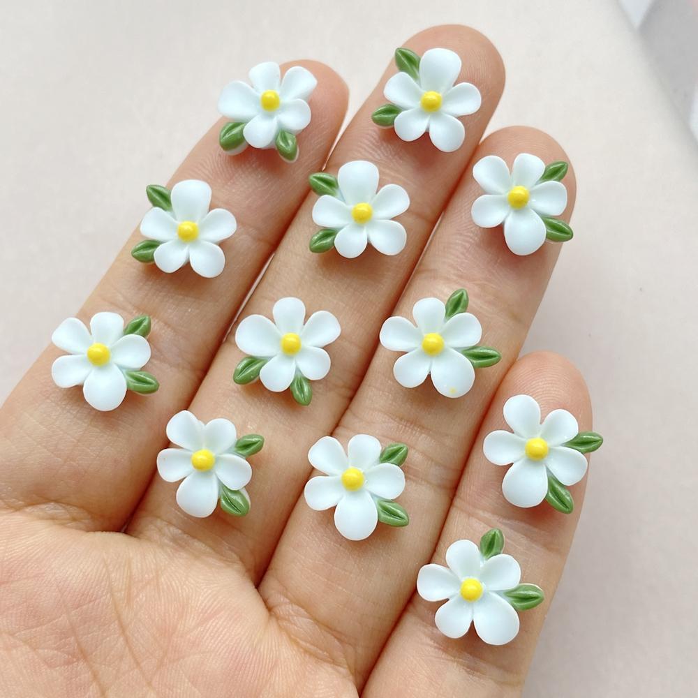50Pcs Cute Cartoon Mini Colored Flower Nail Art Resin Designer Charms DIY Craft For Nail 3D Decorations Jewelry