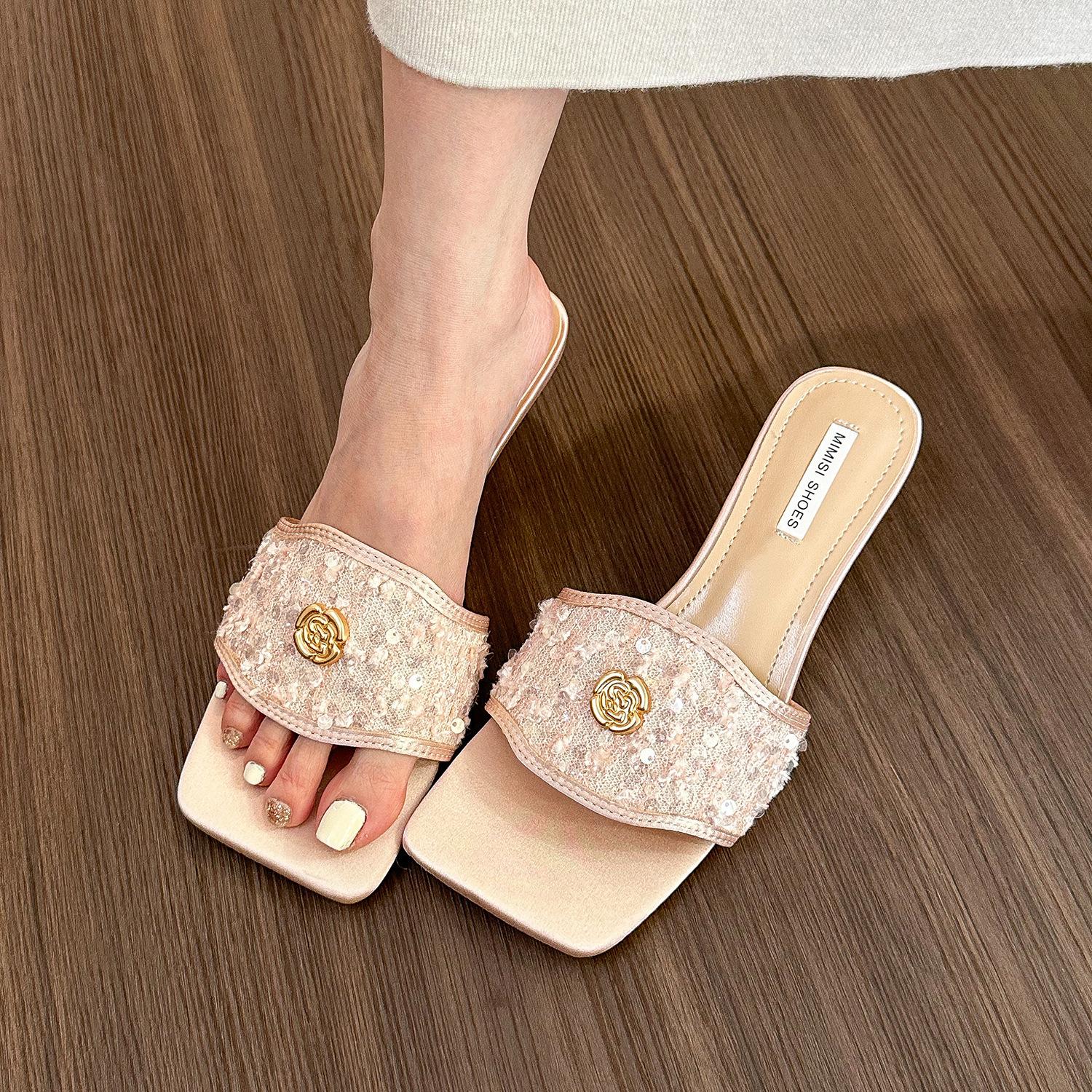 

Нежный маленький ароматный ветер! Однословные летние шлепанцы с открытым носком, новинка, квадратный носок, металлические пайетки, крутые шлепанцы женские 35