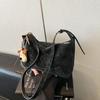 Retro bag women's large-capacity new autumn shoulder messenger bag casual work commuter dumpling bag