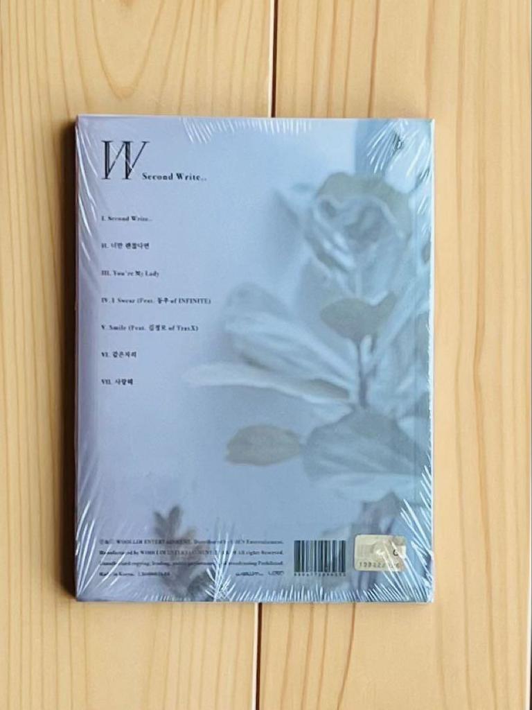 [USED] INFINITE Woohyun 2nd Mini Album "W