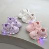 Children's Luminous Sneakers, Girls' Shoes, New Spring and Autumn Cartoon Casual Running Shoes, Baby Soft-soled Non-slip Shoes