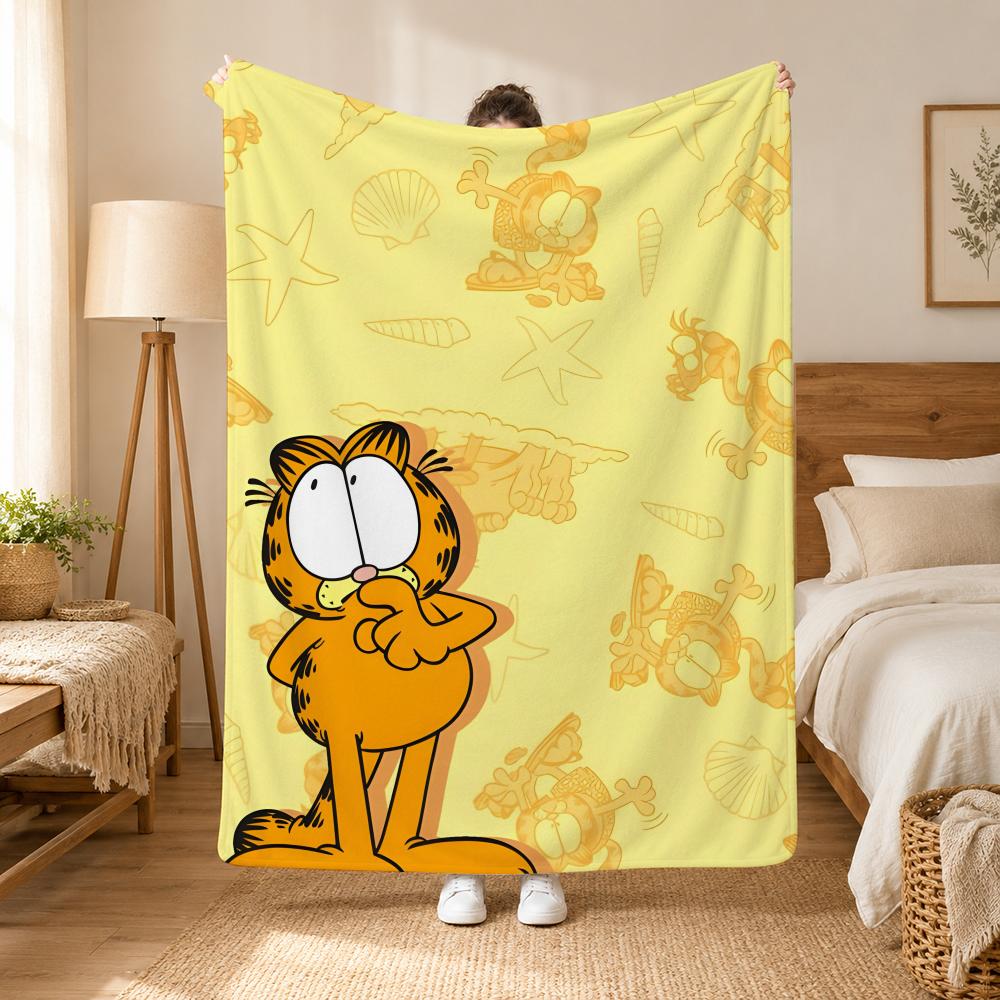 A fat yellow cat cute Garfiel Throw 240g flannel blanket, suitable for sofas, beds, offices,  exquisite gift blankets