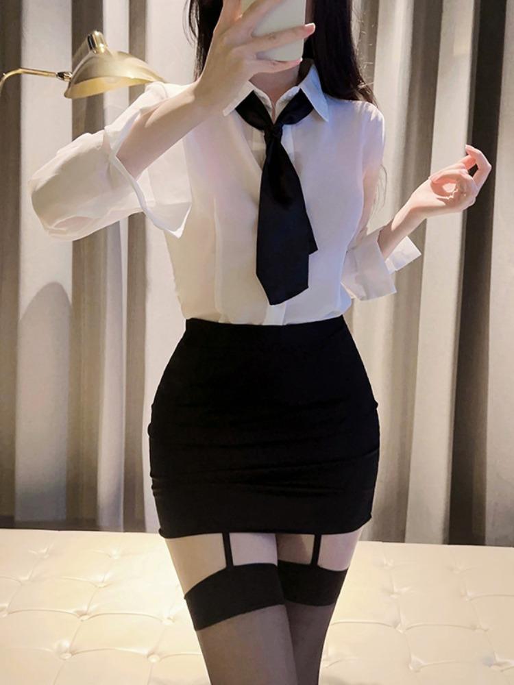Hot Sexy Secretary Costumes Halloween Cosplay Backless Women Erotic Uniform Open Chest Uniform Bowknot Lingerie Outfit Underwear
