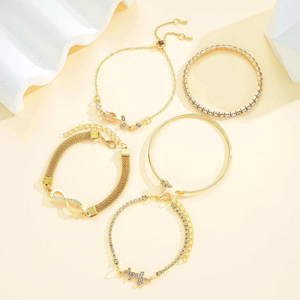5pcs Exquisite Gold Color Butterfly Bracelet Set For Women Vintage Rhinestone Heart Infinity Cuff Bangle Daily Wear Jewelry Gift