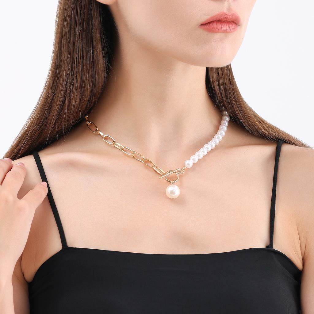 Niche Woven Geometric Imitation Pearls Stacked Collarbone Chain Versatile OT Buckle Splicing Chain Simple Retro Beaded Necklace