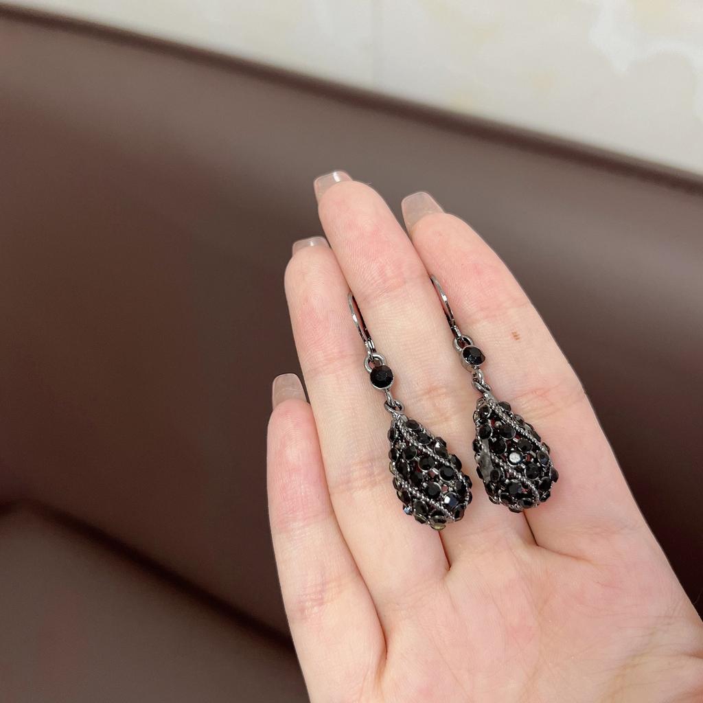 Ladies' Water Droplet Pendant Earrings, Stylish Design Ear Buckles, Simple Water Droplet Shaped Earrings For Commuting And Dating Accessories.