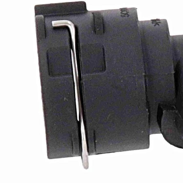 Cooling Water Pipe Flange 5Q0122291BB Cooling System Hose Connector Enhanced Fluid Transfer Stability