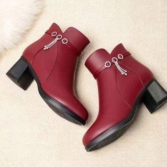 

Мама зимняя обувь высокие каблуки короткие ботинки 2025 осень новый толстый каблук толстая подошва бархатные теплые женские универсальные хлопковые ботинки 40