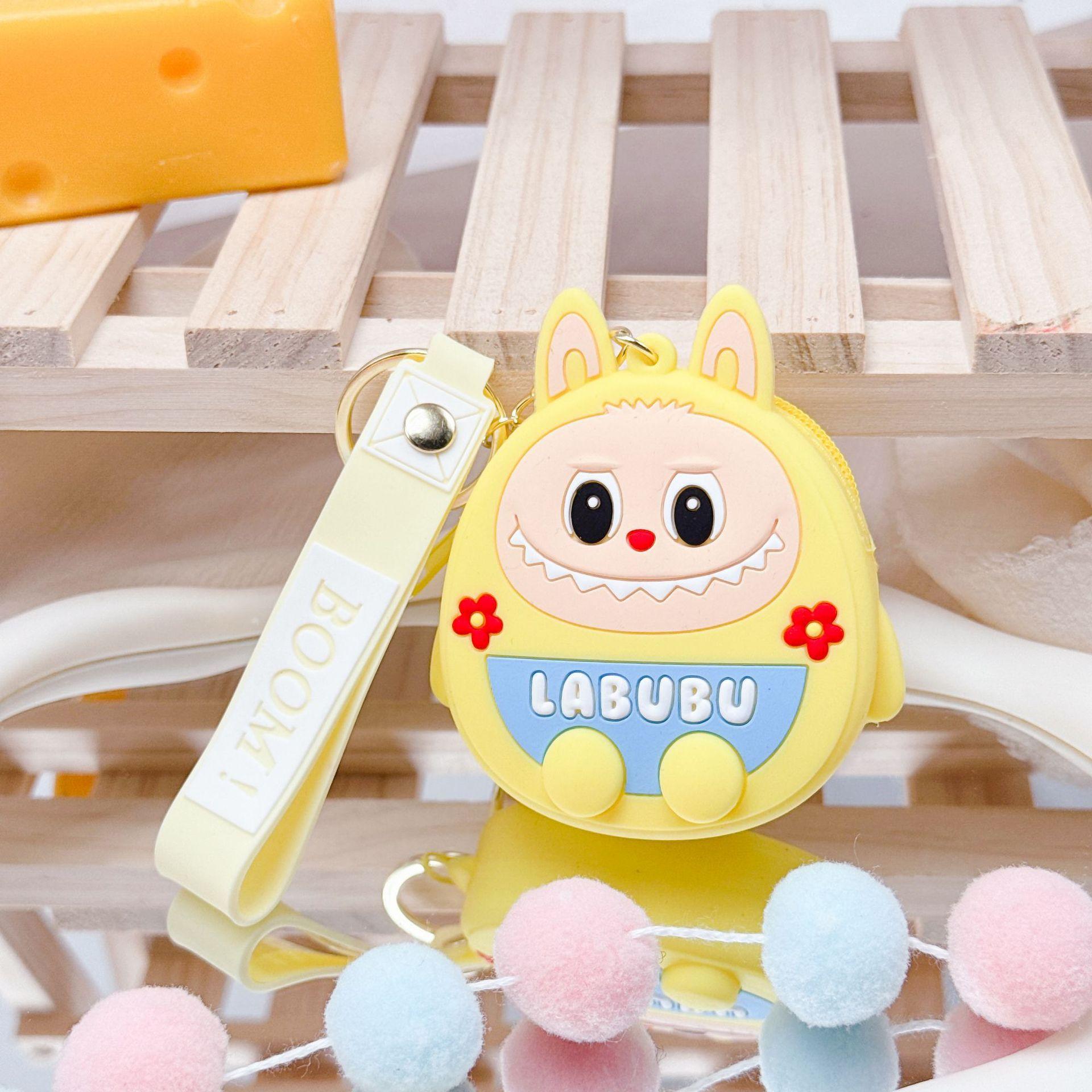 

Брелок-игрушка Лабубу, силиконовая кукла, милый мультяшный кошелек для монет жёлтый