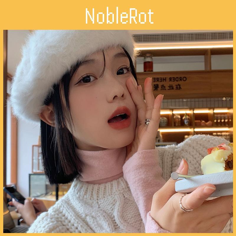 Elegant White Rabbit Fur Beret For Women Cozy Winter Hat Fashionable Painter Cap