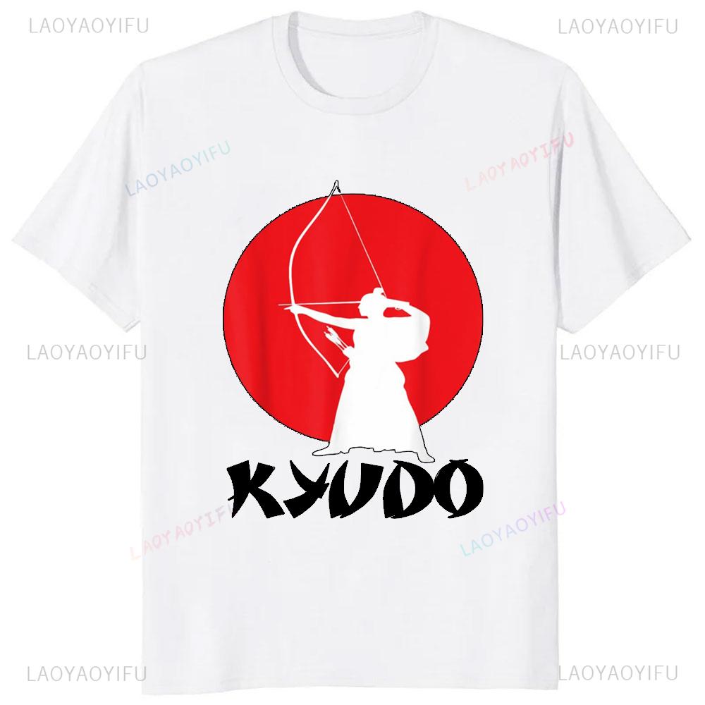 Japanese Kyudo Bow and Arrow Graphic Tradition TShirt Harajuku Casual Fashion Loose Man Tshirt Comfort Breathe Soft Women Tees