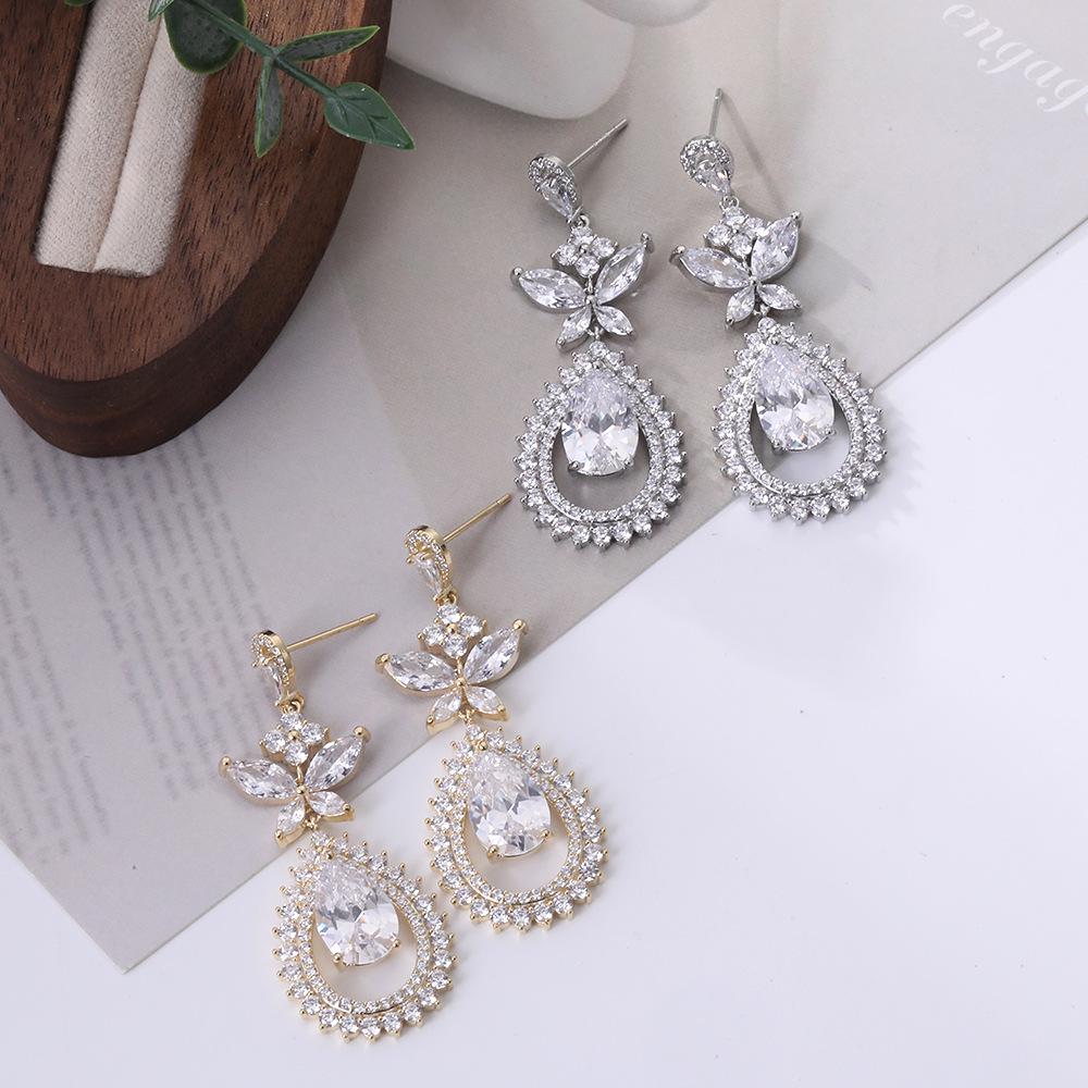 Elegant Zircon Tassel Silver Needle Earrings for Women's Banquet and Evening Dress