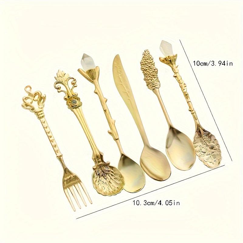 6pcs Vintage Spoons Fork Mini Royal Style Metal Golden Carved Coffee Snacks Fruit Prikkers Dessert Fork Kitchen Tool