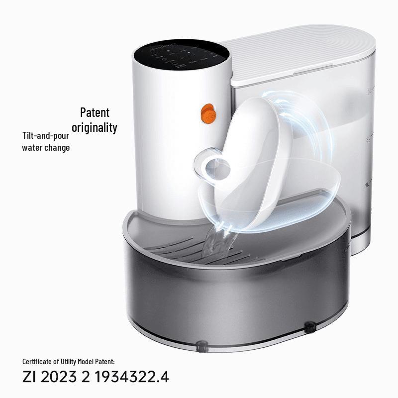 Rechargeable Automatic Water Dispenser for Pets - Anti-Tip Design with Flowing Water for Cats & Dogs