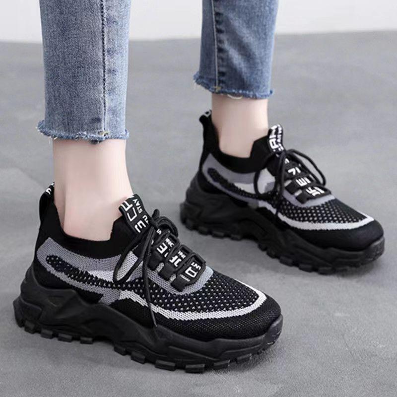 

Популярні туфлі Dad Shoes для жінок, що збільшують зріст, 2024 Весна, нові універсальні невеликі високі товсті кросівки зі смаженим низом для жінок 40 чорний