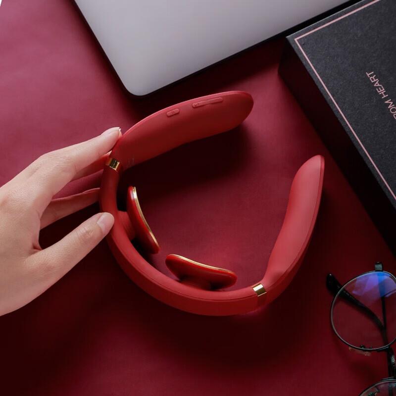 SKG Pulse Heat Neck Massager CN plug (adapter included)
