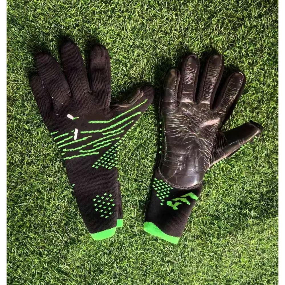 Full Latex Goalkeeper Gloves Adult Child