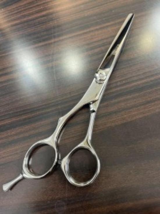 

UTSUMI Ножиці nova для лівші 6 дюймів ЗРОБЛЕНО В ЯПОНІЇ