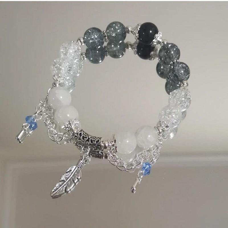 New Trendy Red Crystal Beaded Maple Leaf Bracelet for Women Fashion Butterfly Feather Pendant Bracelet Friendship Zircon Gift