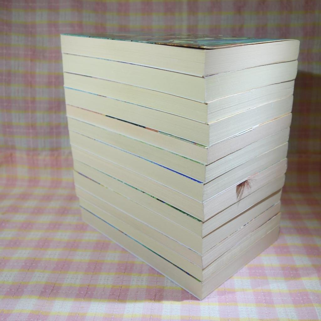 [USED] / Guardian Series: Beast Player, Deer King / 23 Volumes Complete / Paperback / Naoko Uehashi