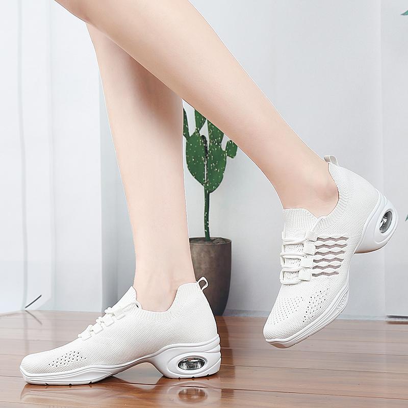 Women's Large-sized Square Dance Shoes Women's Mesh Fly Woven Breathable Modern Fashion Dance Shoes Ballet Dance Shoes Ballet Flats Shoes