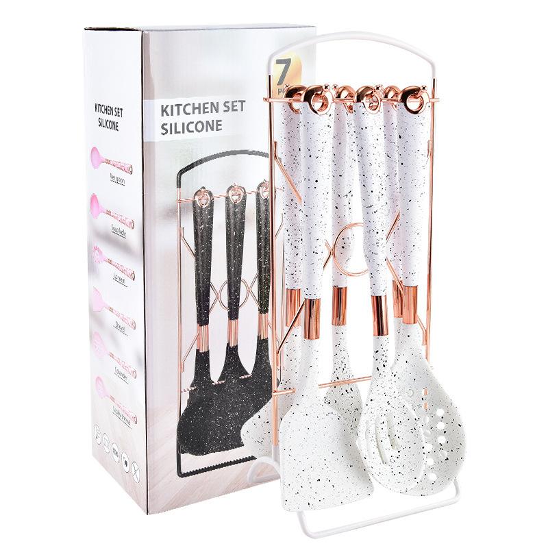 סט כלי מטבח סיליקון לבישול 7 חלקים עם מחבת נון-סטיק, מרית, כף, מושב מסתובב ומדף אחסון