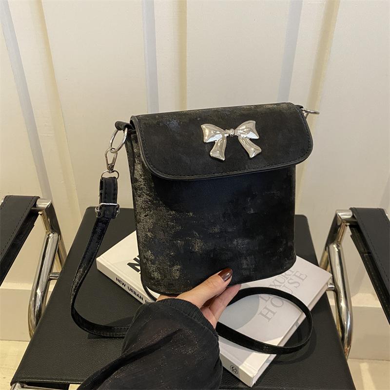 High Value Messenger Bag Summer Bow Decoration Fashion Design Shoulder Underarm Bag Bucket Bag