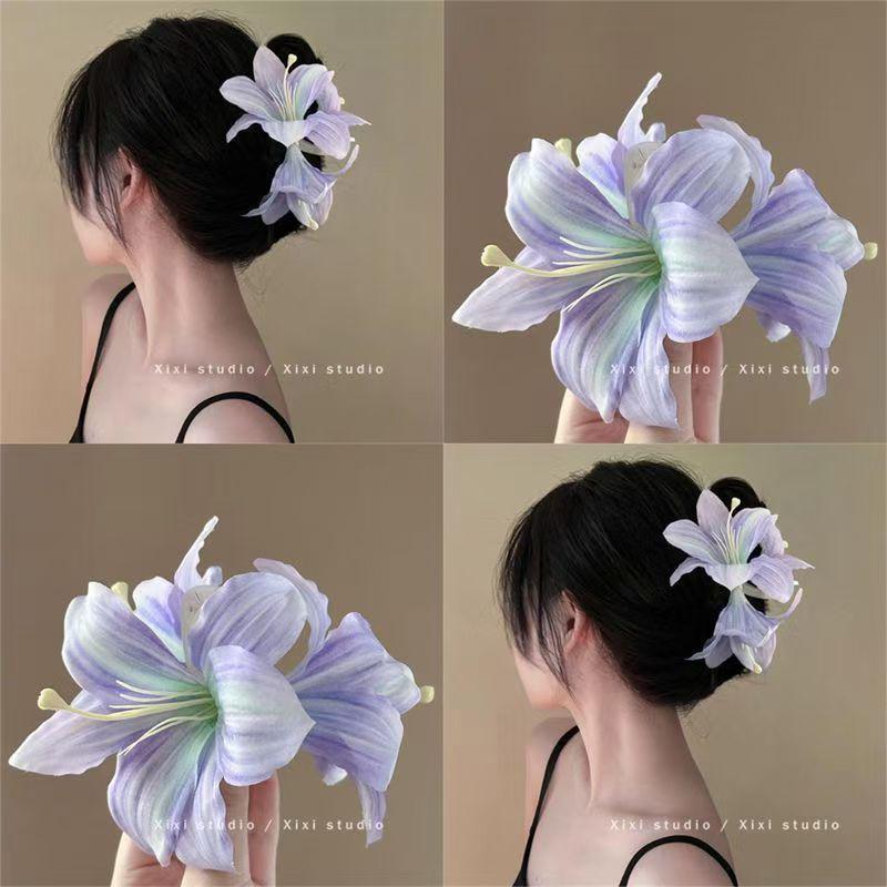 Elegant Purple Lily Flower Hair Claw Clip - Chic, High-End Design for Stunning Updos