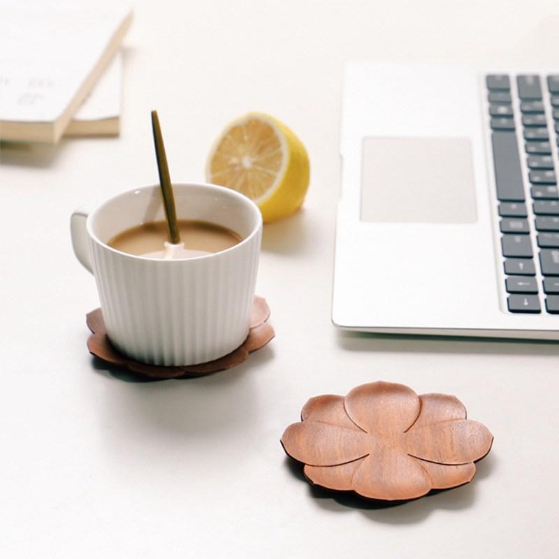 Red Sandalwood Cup Mat Chinese Wooden Coffee Pad Beautiful View Thermal Mahogany Cup Torch Cup Mat