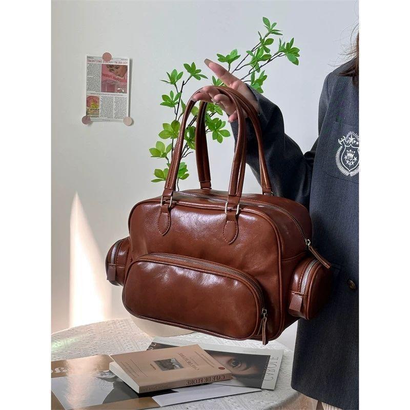 Retro Multi Pocket Boston Bag Women Ladies Academic Style Leather Large Capacity Shoulder Bag Ladies Premium Versatile Handbag 30x22x12cm коричневый