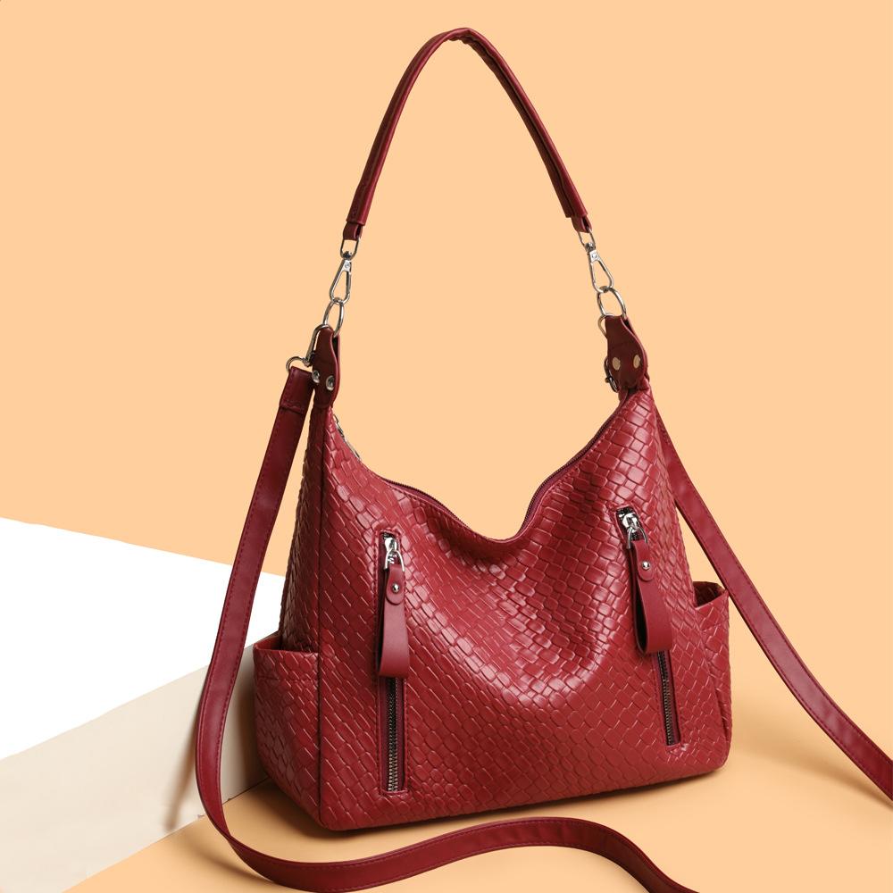 Versatile Crossbody Bag, Stylish Tote Bag, Large Capacity Handbag for Commuting